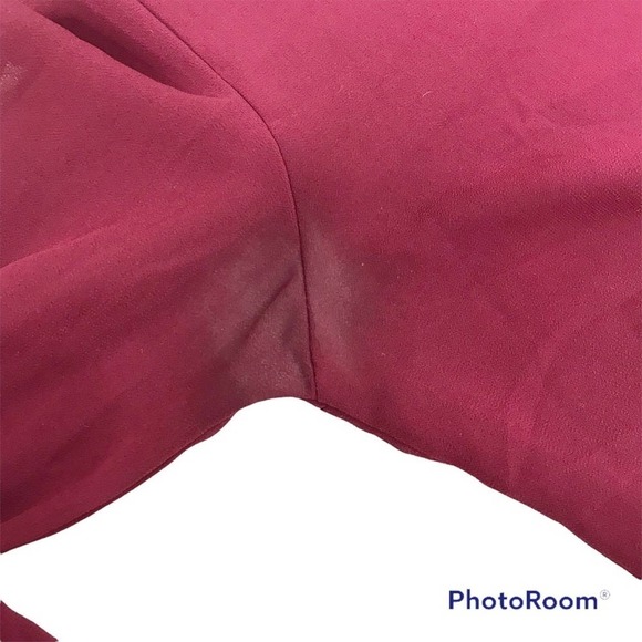 Boohoo red sheer long sleeve surplice blouse - Picture 5 of 6